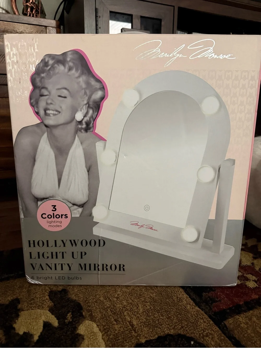 Marilyn Monroe White Hollywood-Style Lighted Vanity Mirror